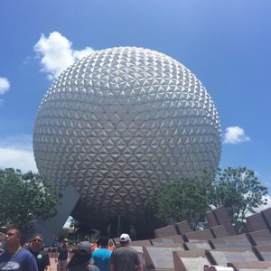 Meet your Posher, Najat